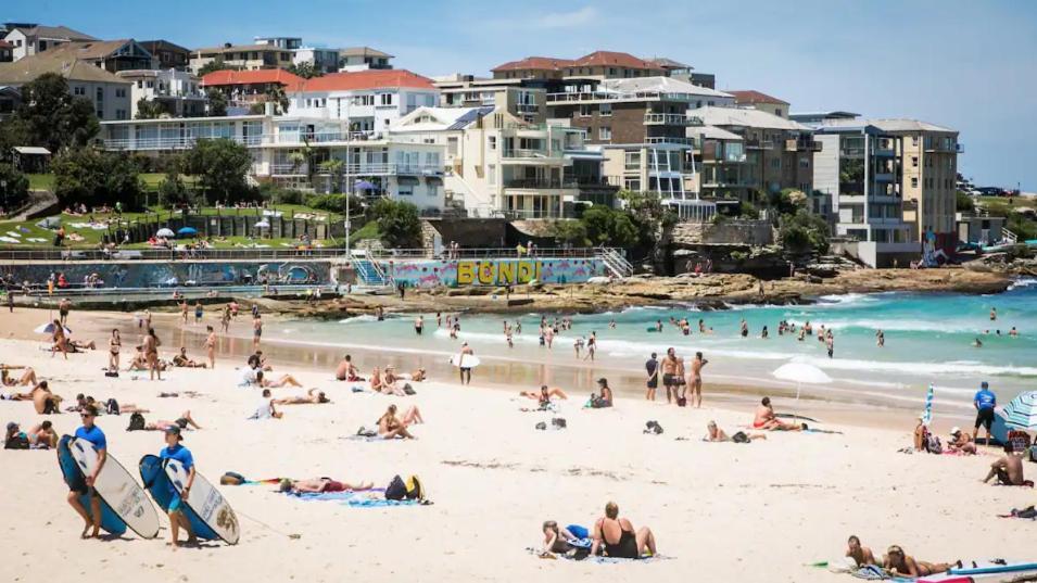 Апартаменты Best Location At Bondi Beach, On The Beach! Сидней Экстерьер фото